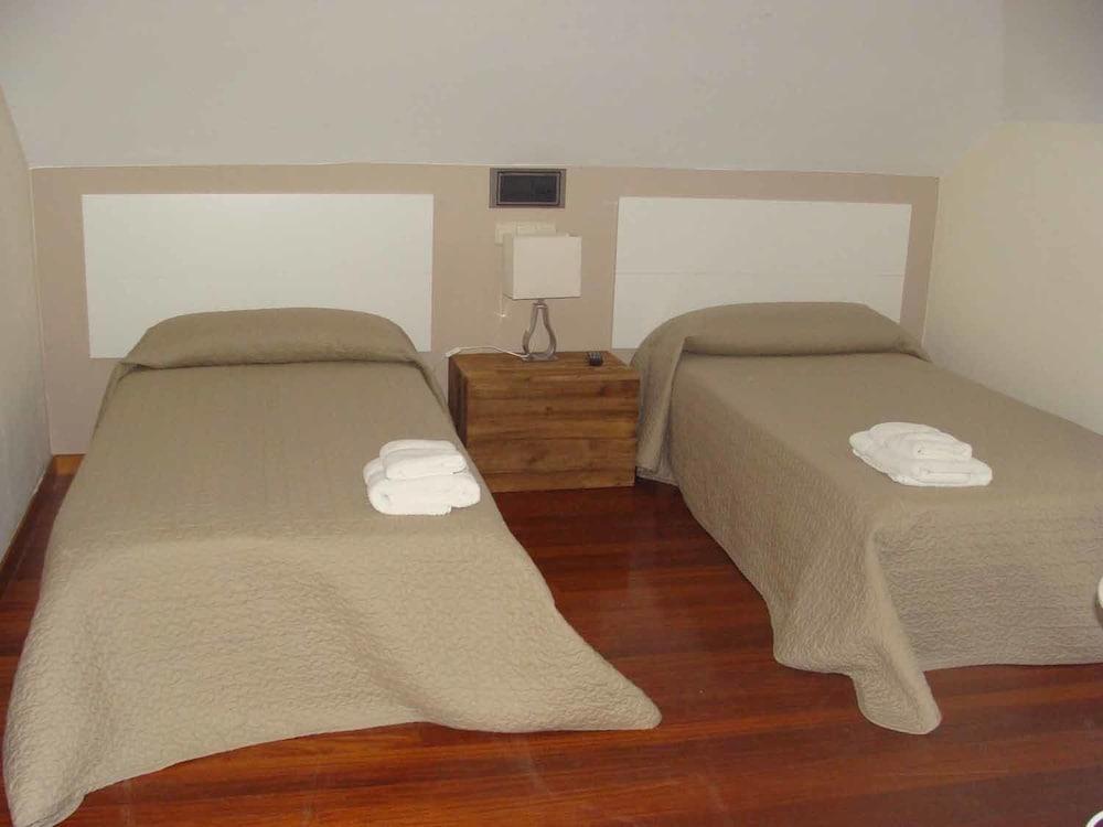 Hotel Montanas De Covadonga Cangas de Onis Bagian luar foto