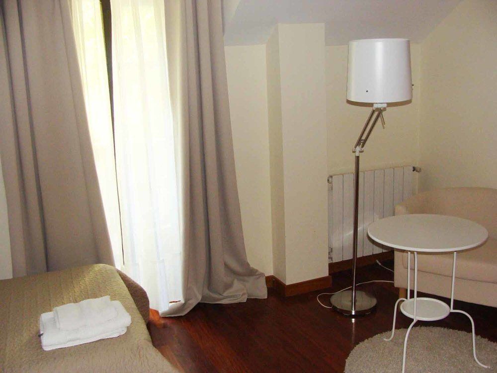 Hotel Montanas De Covadonga Cangas de Onis Bagian luar foto