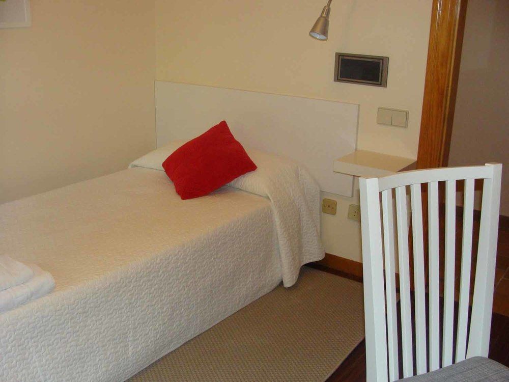 Hotel Montanas De Covadonga Cangas de Onis Bagian luar foto