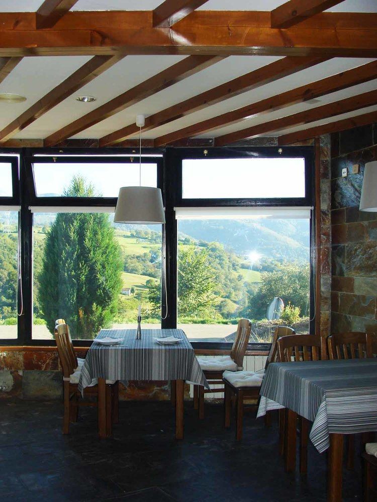 Hotel Montanas De Covadonga Cangas de Onis Bagian luar foto