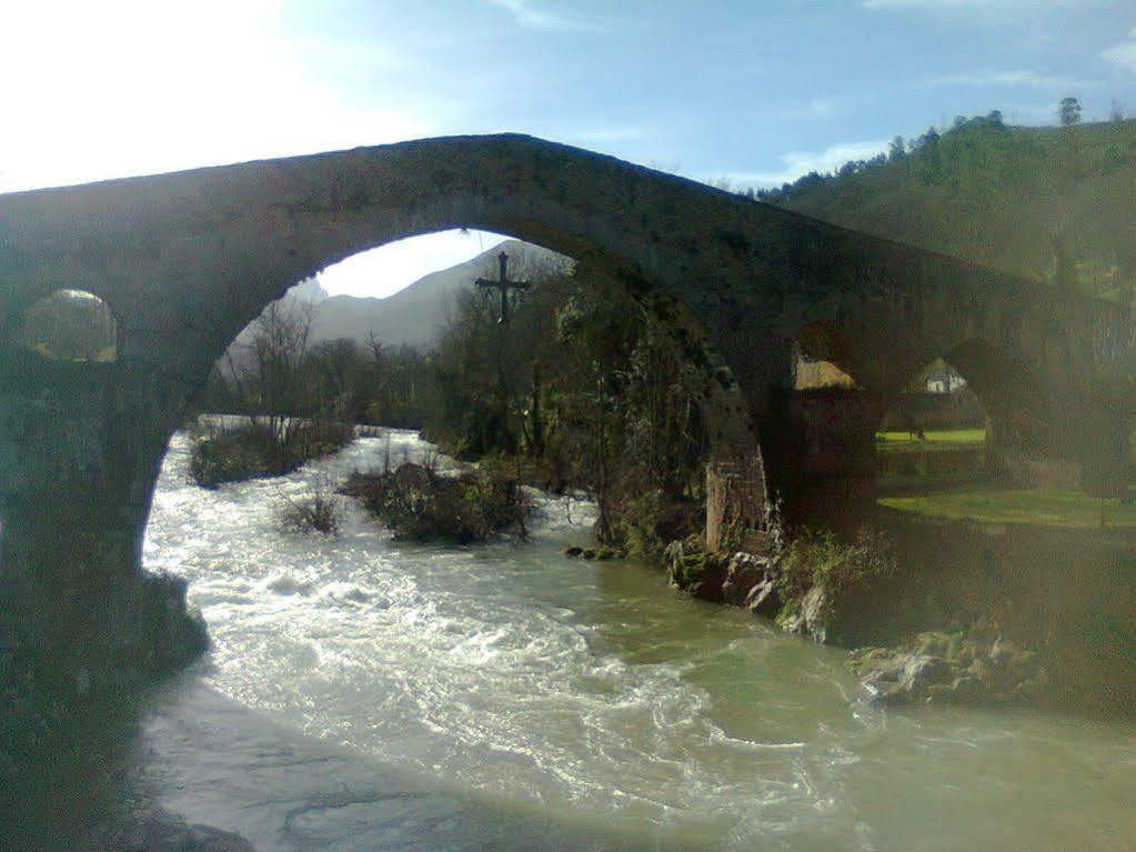 Hotel Montanas De Covadonga Cangas de Onis Bagian luar foto