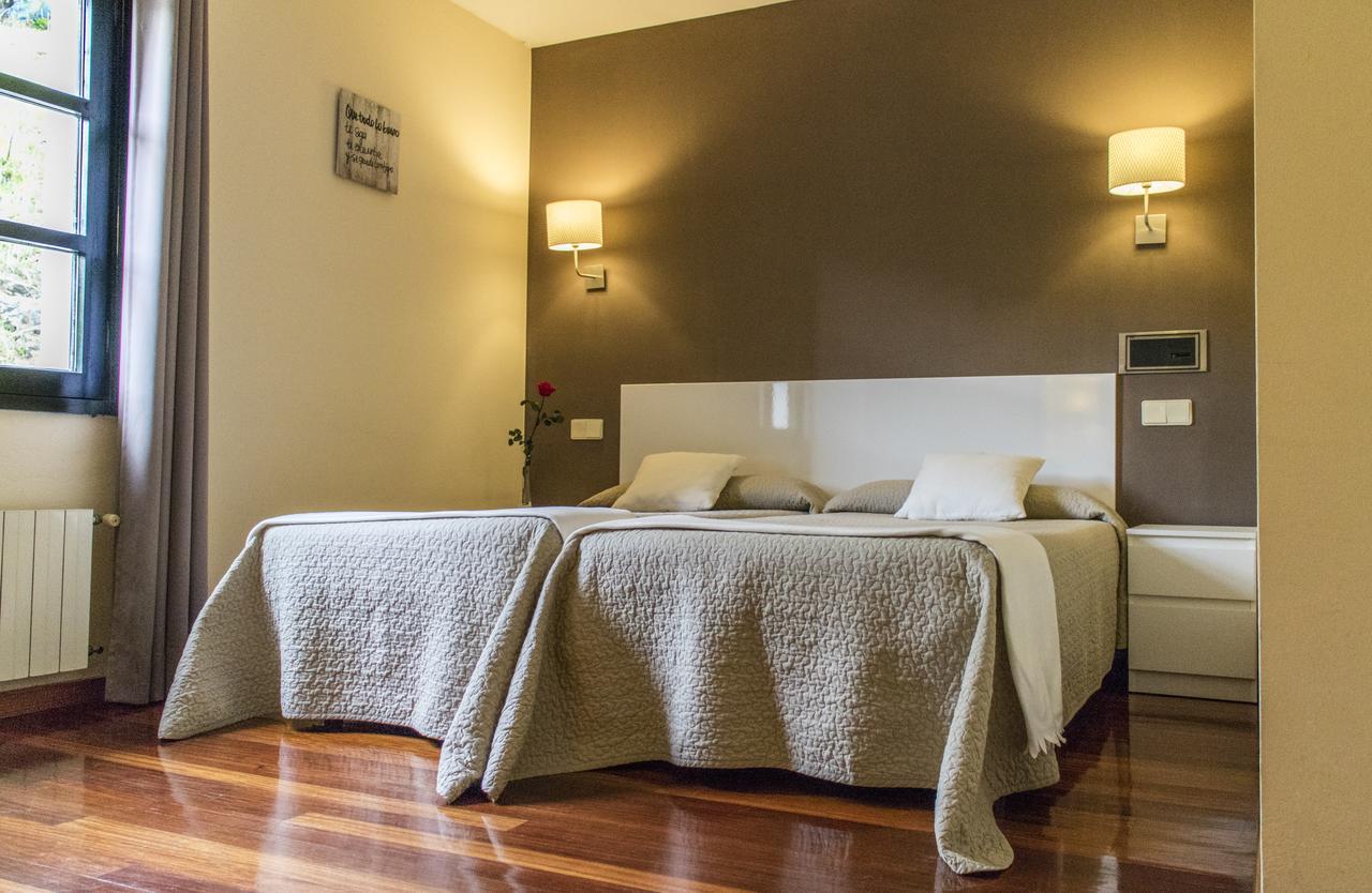 Hotel Montanas De Covadonga Cangas de Onis Bagian luar foto