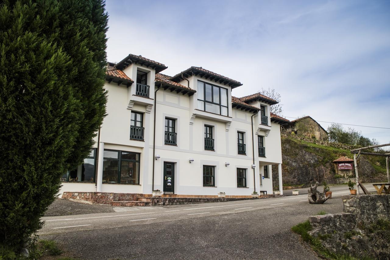 Hotel Montanas De Covadonga Cangas de Onis Bagian luar foto