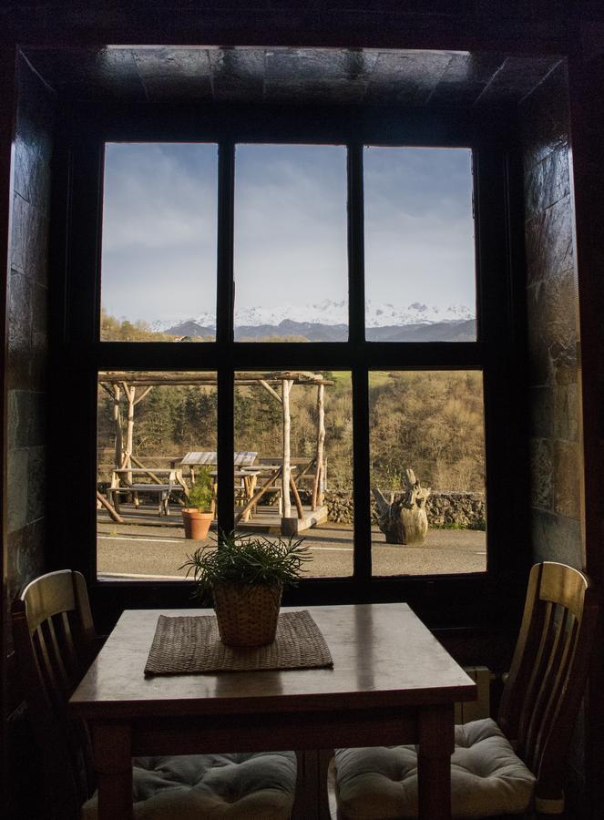 Hotel Montanas De Covadonga Cangas de Onis Bagian luar foto