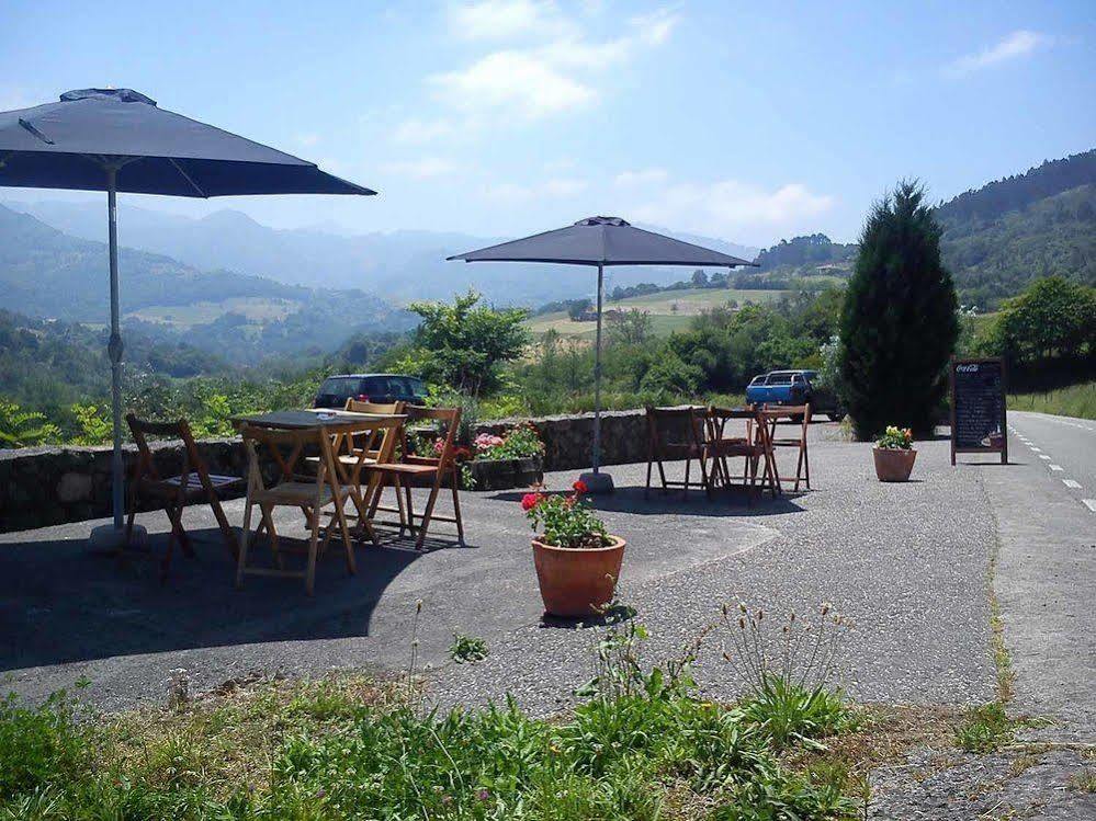 Hotel Montanas De Covadonga Cangas de Onis Bagian luar foto